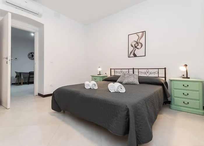Apartamento Nuovo A Pochi Minuti Da Stazione Treni E Aeroporto