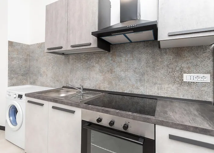 Apartamento Nuovo A Pochi Minuti Da Stazione Treni E Aeroporto
